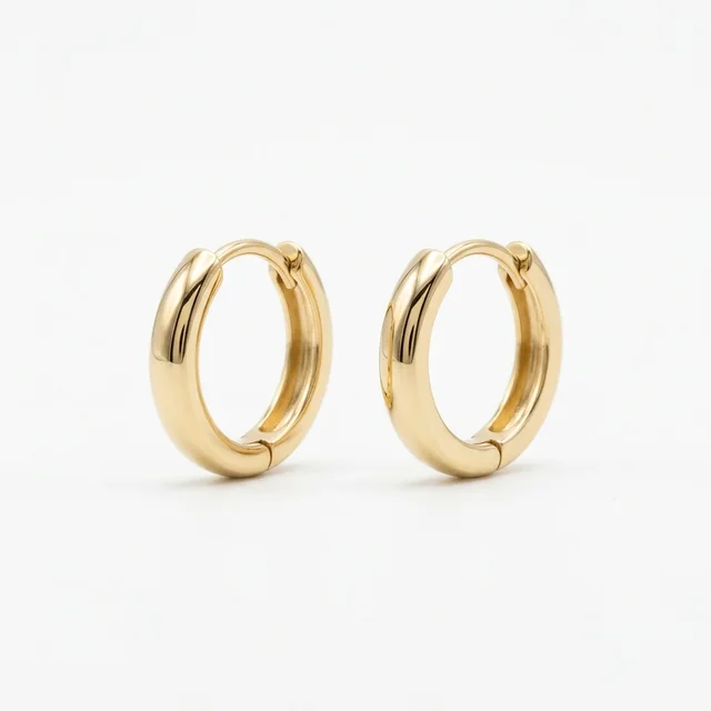 Huggies earring reference